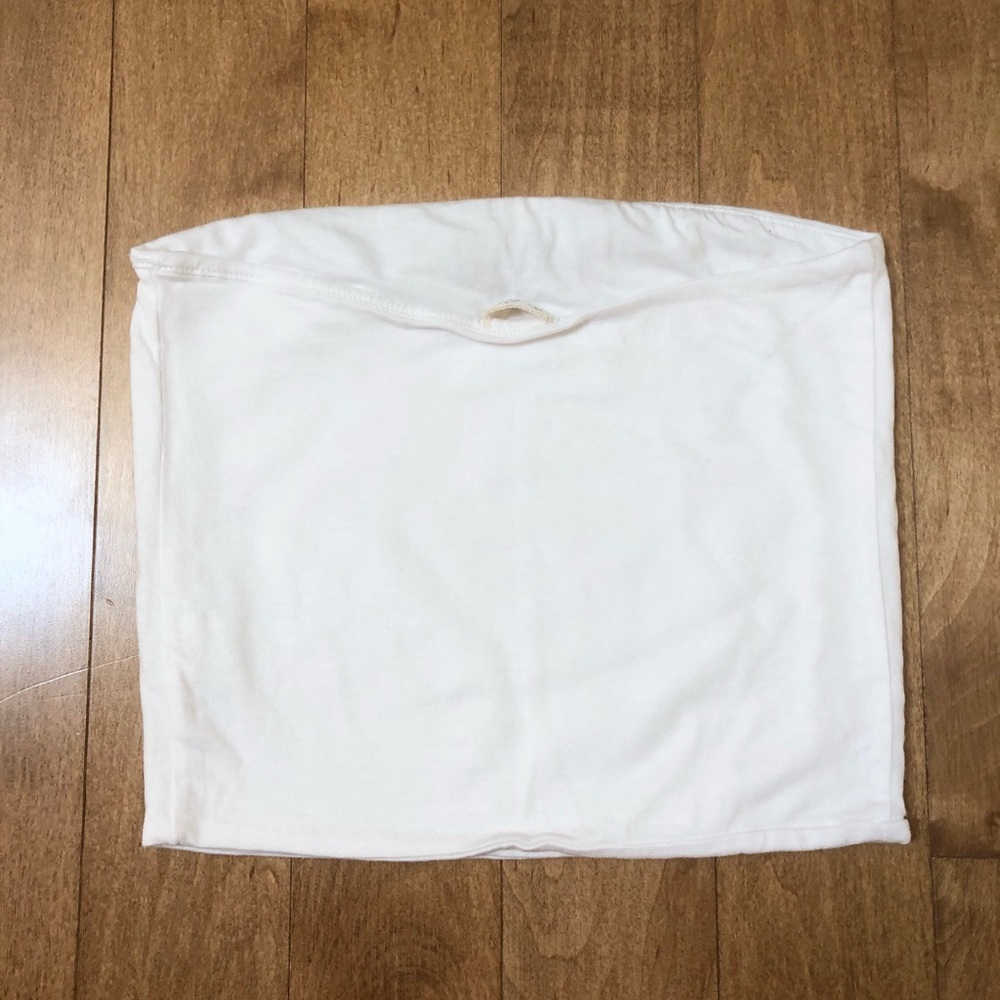 White Tube Top With Roses - Picture 4 of 4